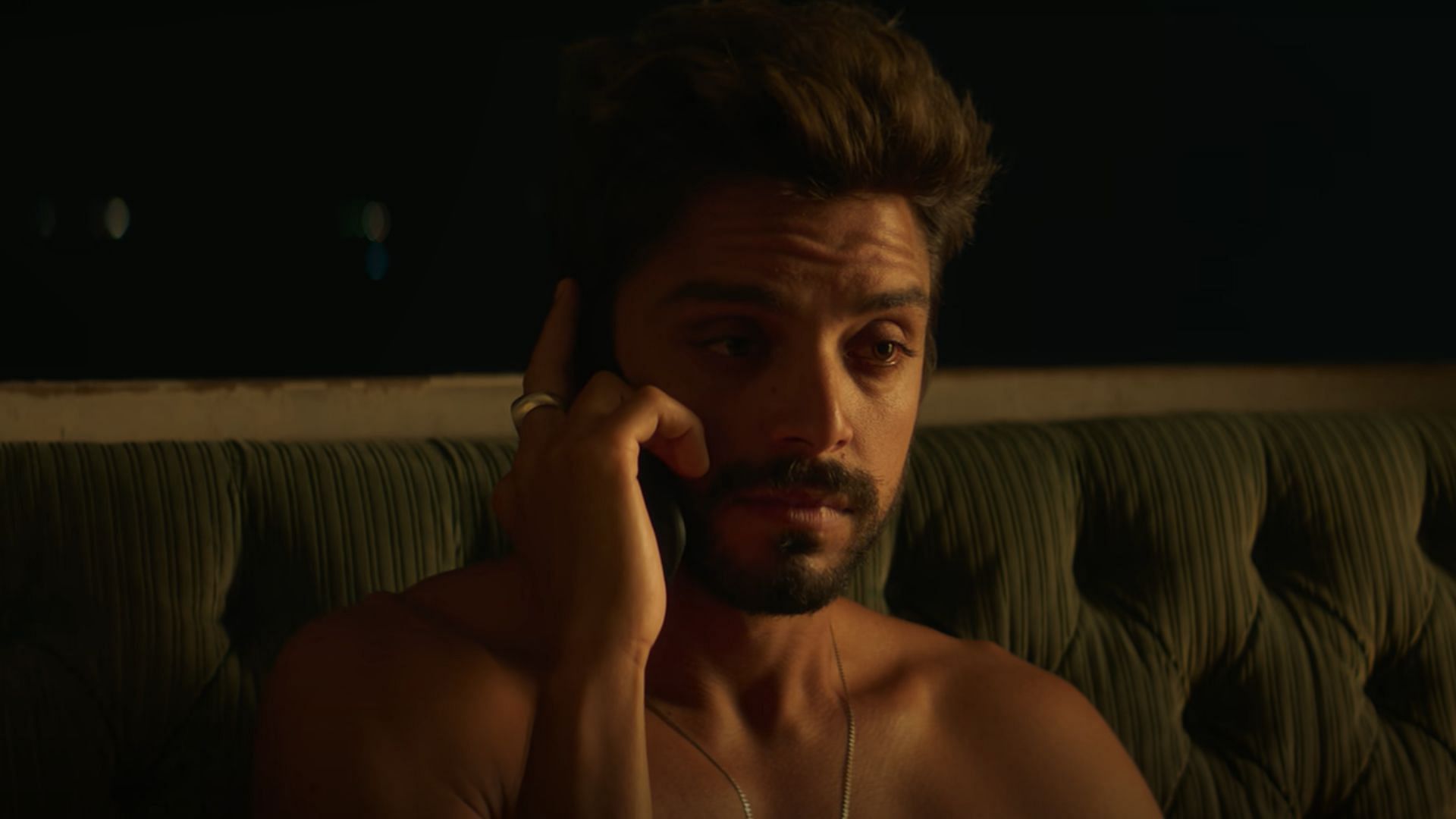 Rodrigo Simas as Gabriel (Image via Netflix)